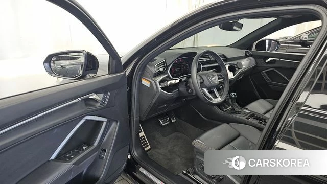 Audi Q3 (F3) id 4494576 из Кореи 31