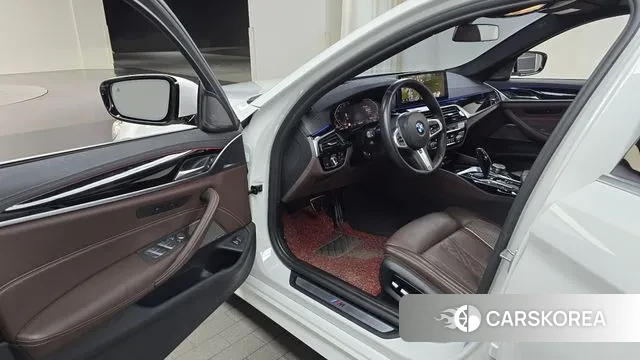 BMW 5 Series (G30) id 3008005 из Кореи 20