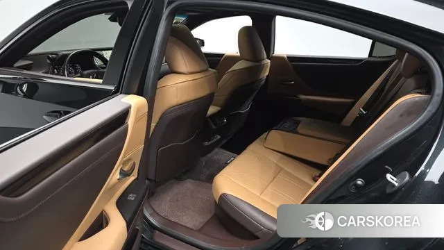 Lexus ES300h 7th generation id 3765716 из Кореи 20