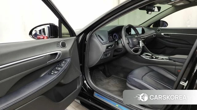 Hyundai Sonata (DN8) id 3839717 из Кореи 20