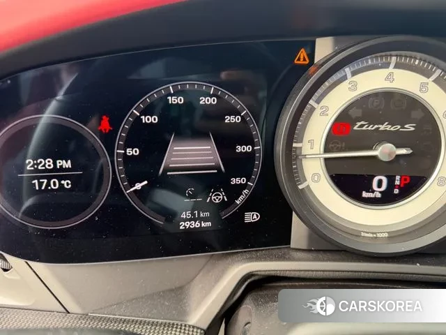 Porsche 911(992) id 3262399 из Кореи 20