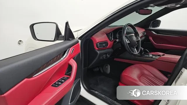 Maserati Levante id 3275417 из Кореи 20