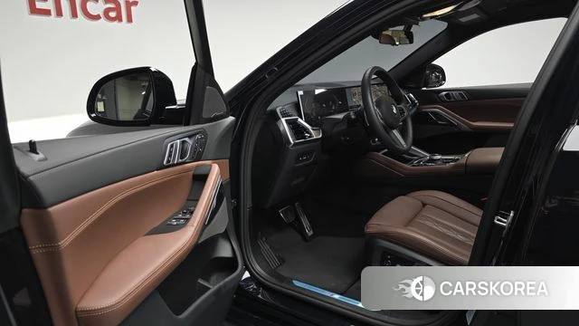 BMW X6 (G06) id 4548561 из Кореи 36