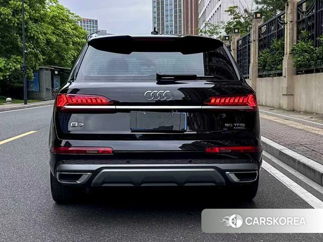 Audi Q7 id 4277961 из Китая 18