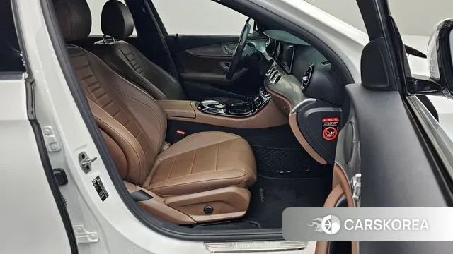 Mercedes-Benz E-Class W213 id 3525929 из Кореи 20