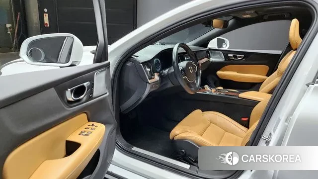 Volvo S60 3rd generation id 3318350 из Кореи 19