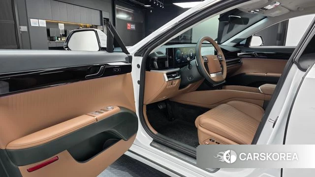 Hyundai Grandeur Hybrid (GN7) id 4897847 из Кореи 36