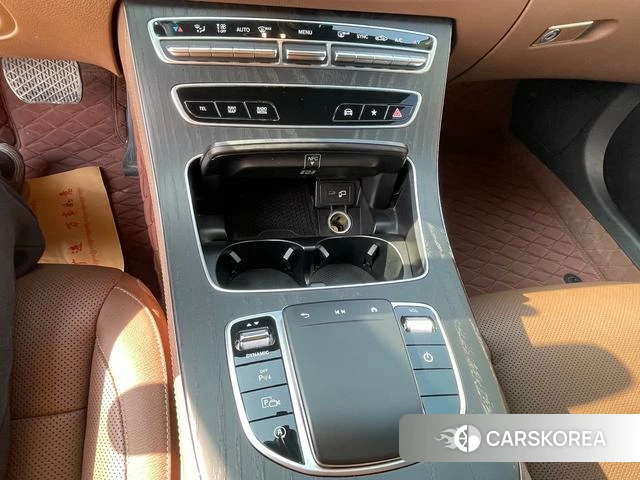 Mercedes-Benz E-class id 4328787 из Китая 16