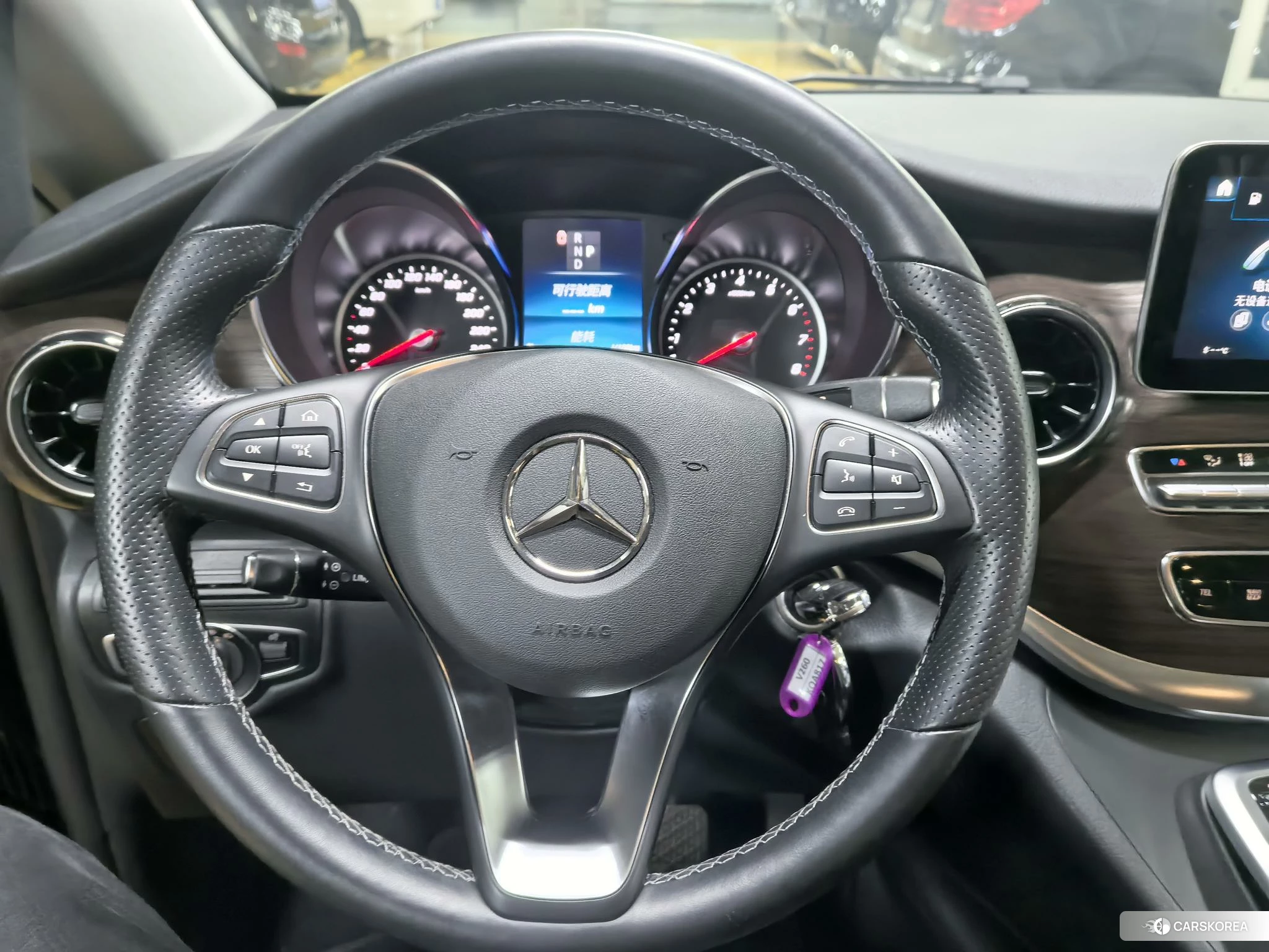 Mercedes-Benz V-class id 4512628 из Китая 25