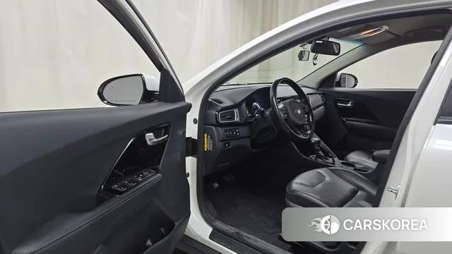 Kia Niro id 3303039 из Кореи 20