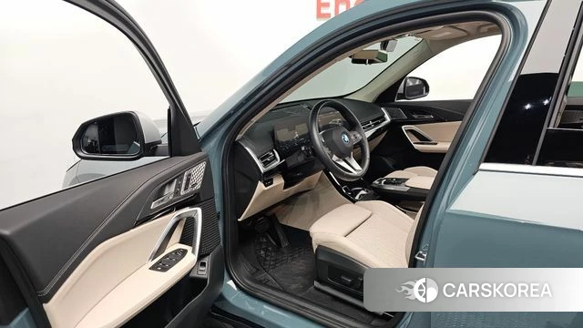 BMW iX1 (U11) id 4778227 из Кореи 20