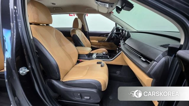 Kia Carnival 4th generation id 3923485 из Кореи 20