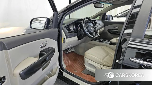 Kia All New Carnival id 4403694 из Кореи 20