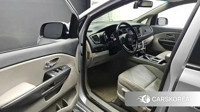 Kia The New Carnival id 3885706 из Кореи 20