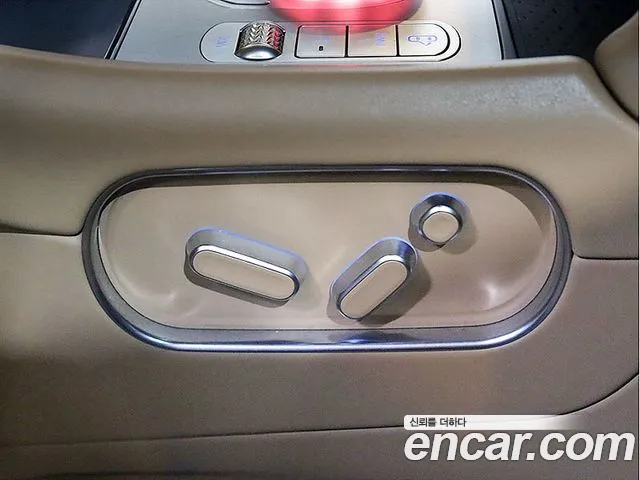 Genesis G90 (RS4) id 2562880 из Кореи 18