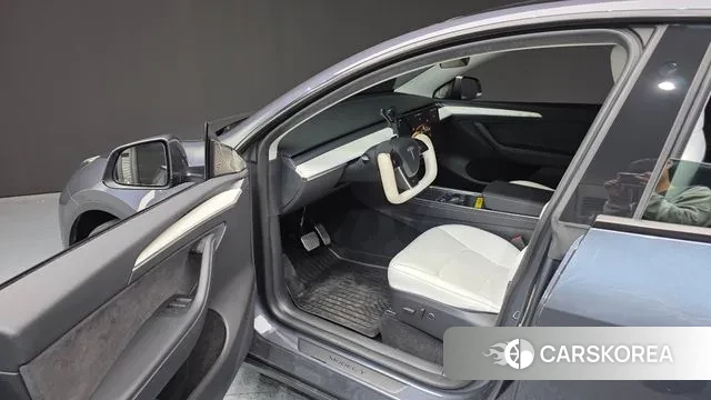 Tesla Model Y id 3365707 из Кореи 20