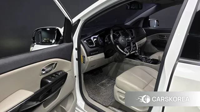 Kia The New Carnival id 2971264 из Кореи 20