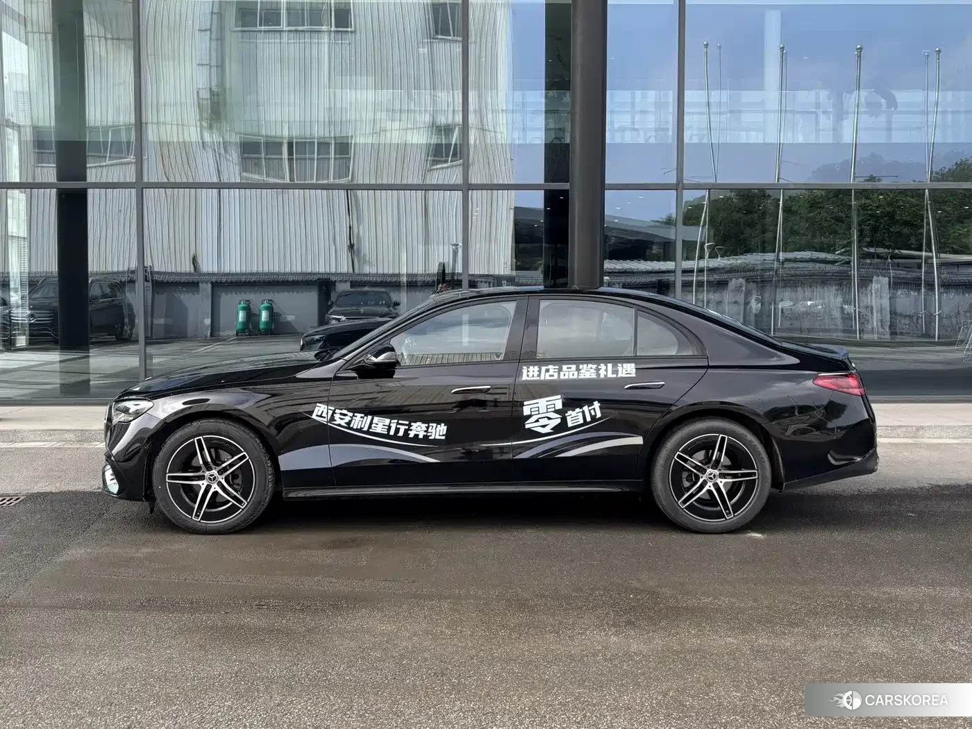 Mercedes-Benz E-Class id 4589306 из Китая 11