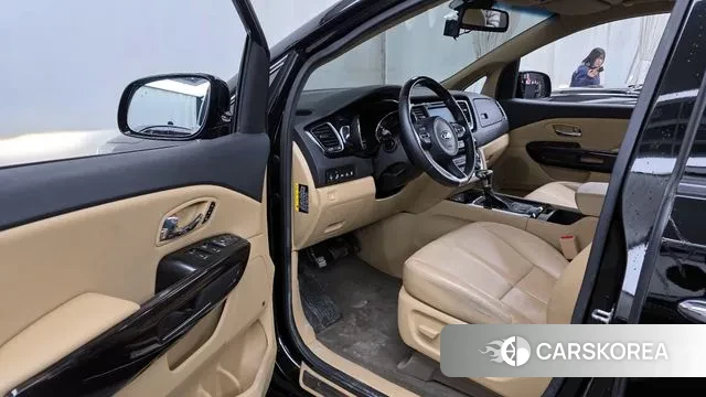 Kia All New Carnival id 3578896 из Кореи 20