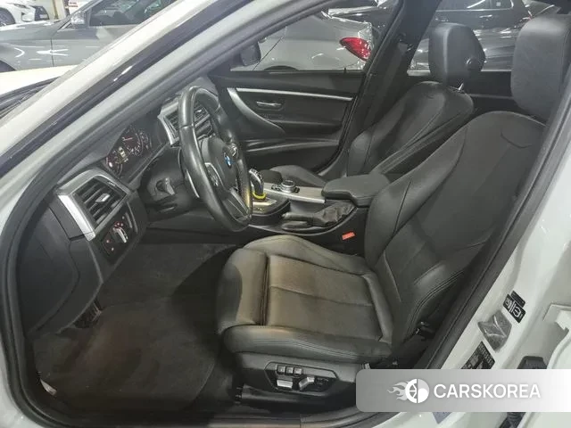 BMW 3 Series (F30) id 3024504 из Кореи 20