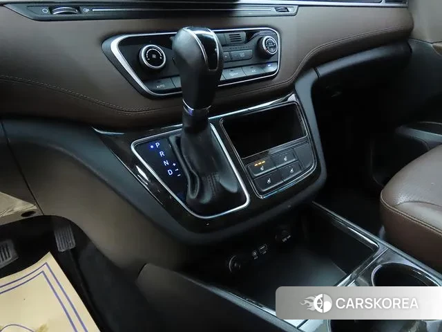 Hyundai The New Grand Starex id 3616560 из Кореи 20