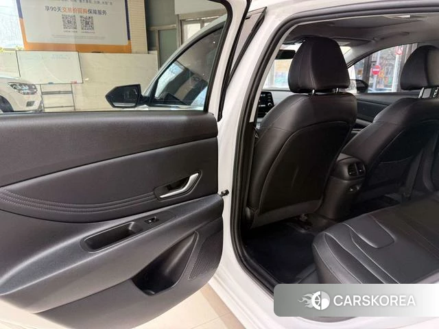 Hyundai Elantra id 4335803 из Китая 23