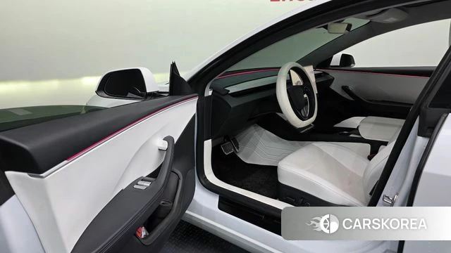 Tesla Model 3 id 4720062 из Кореи 31