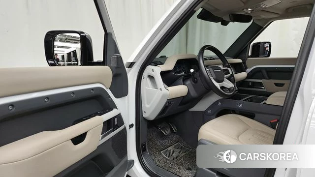 Land Rover Defender (L663) id 3923568 из Кореи 20