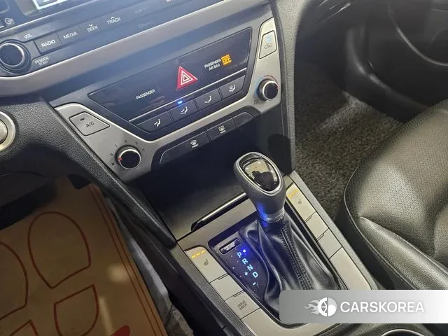 Hyundai Avante AD id 3651768 из Кореи 19