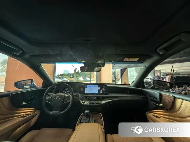 Lexus LS id 4277370 из Китая 12