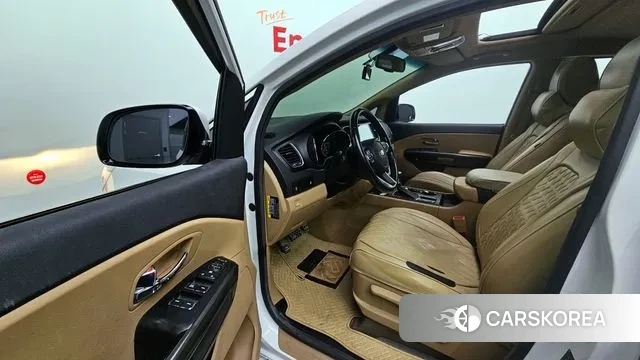 Kia The New Carnival id 3019006 из Кореи 20