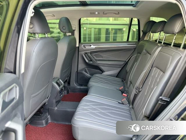 Volkswagen Tiguan L id 4348720 из Китая 16