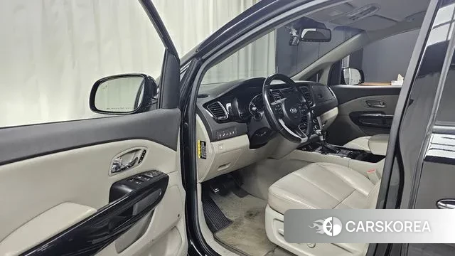 Kia All New Carnival id 3515400 из Кореи 20