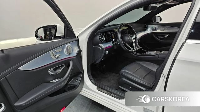Mercedes-Benz E-Class W213 id 4741361 из Кореи 36