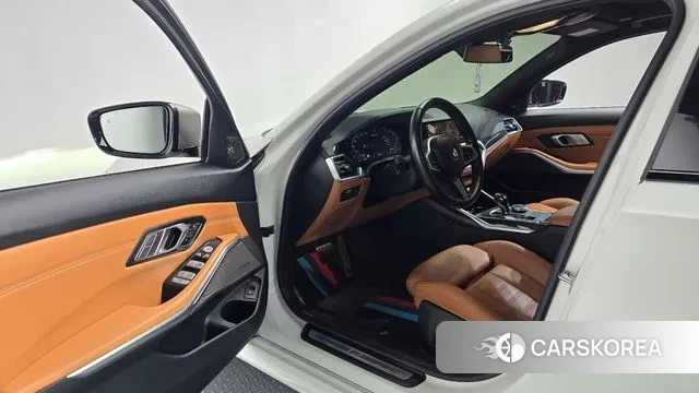 BMW 3 Series (G20) id 3438399 из Кореи 20