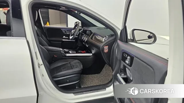 Mercedes-Benz GLA - Class H247 id 3282856 из Кореи 20