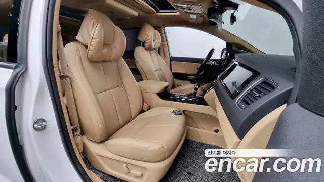 Kia The New Carnival id 2865515 из Кореи 20