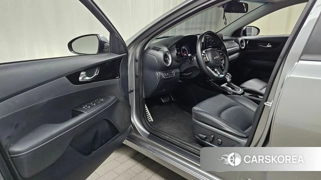 Kia The New K3 2nd generation id 4578859 из Кореи 32