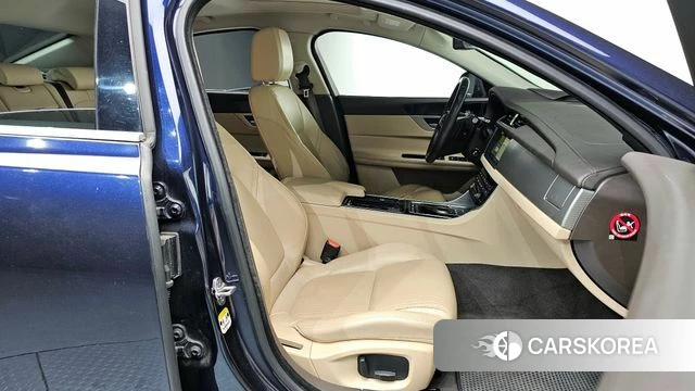 Jaguar XF (X260) id 3886555 из Кореи 20