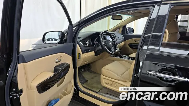 Kia The New Carnival id 2713233 из Кореи 20