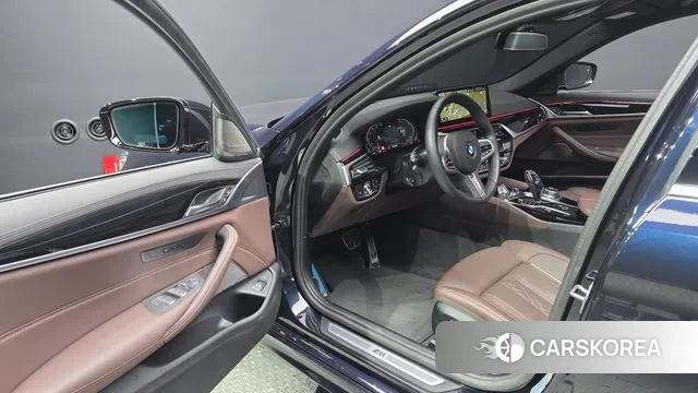 BMW 5 Series (G30) id 3518113 из Кореи 20