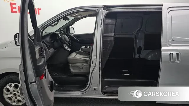 Hyundai The New Grand Starex id 3552093 из Кореи 20