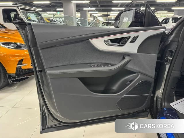 Audi Q8 (4M) id 4743704 из Кореи 14