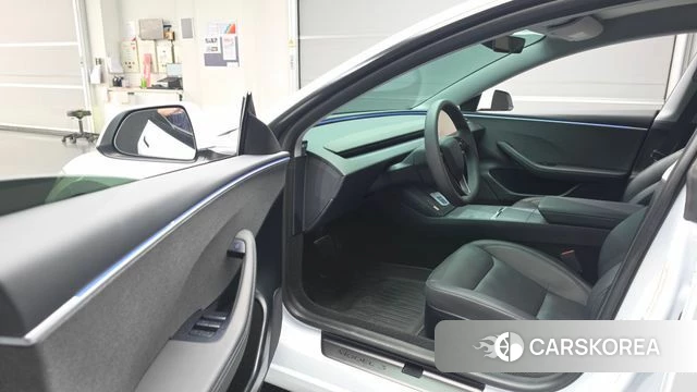 Tesla Model 3 id 4480466 из Кореи 31
