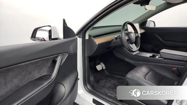 Tesla Model Y id 3032996 из Кореи 20