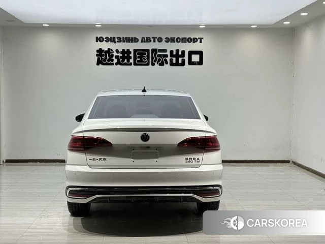 Volkswagen Bora id 4341840 из Китая 12