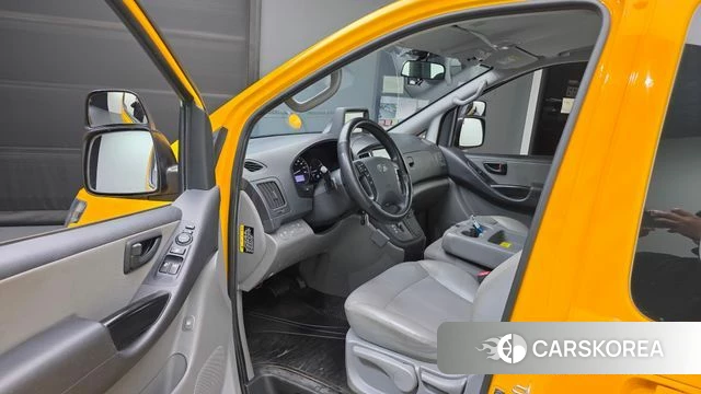 Hyundai The New Grand Starex id 4324684 из Кореи 33