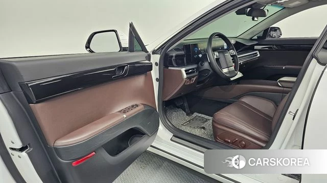 Hyundai Grandeur (GN7) id 4778801 из Кореи 30