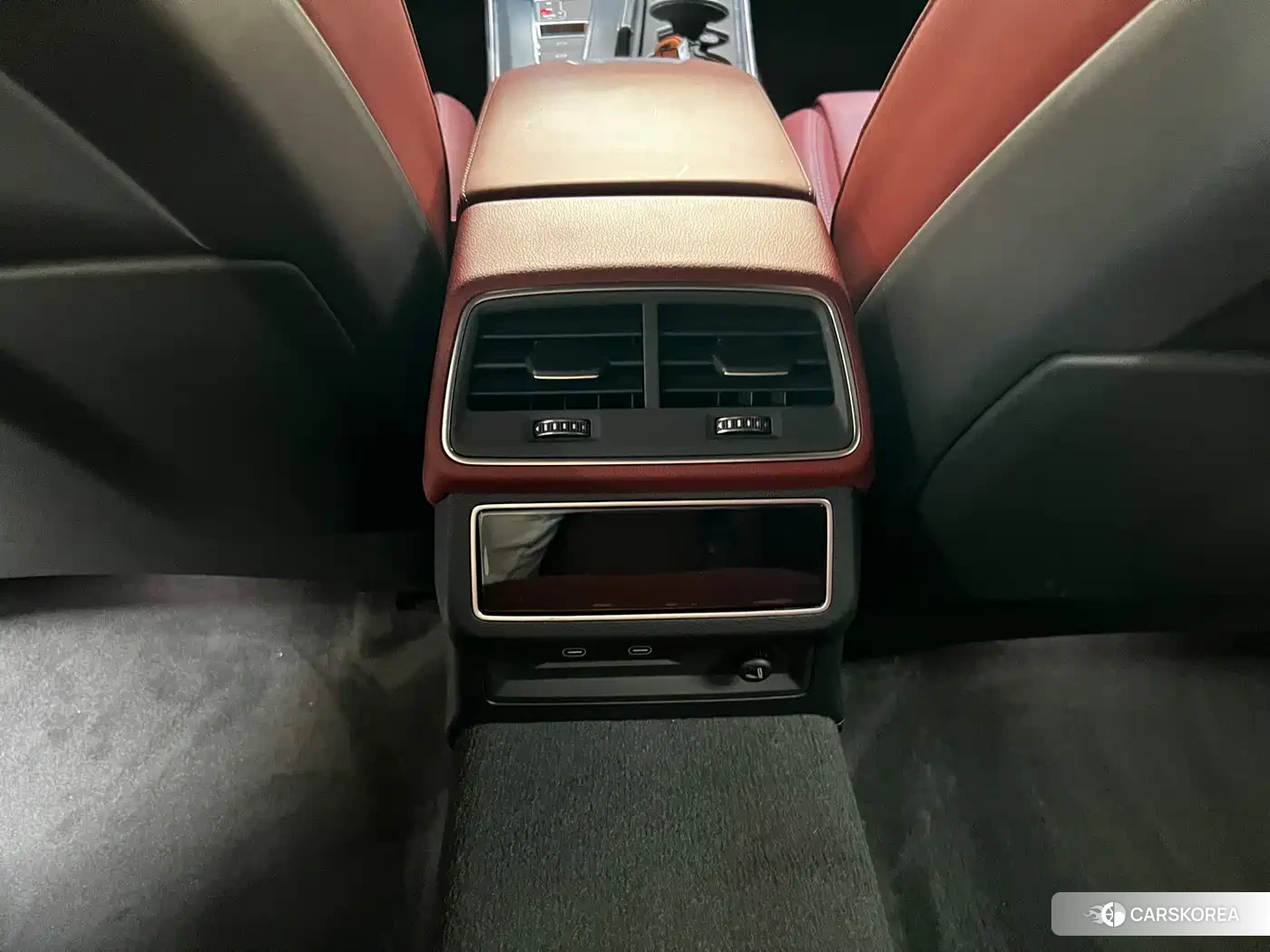 Audi A7L id 4570460 из Китая 19