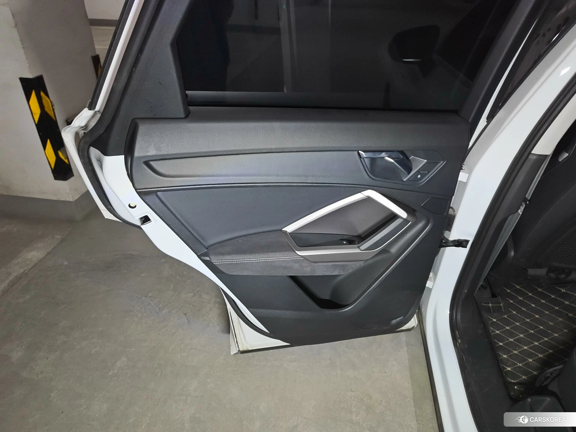 Audi Q3 id 4461268 из Китая 20